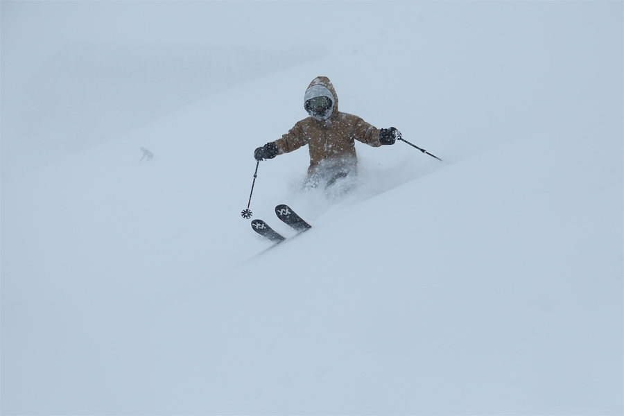 440cm / 雪